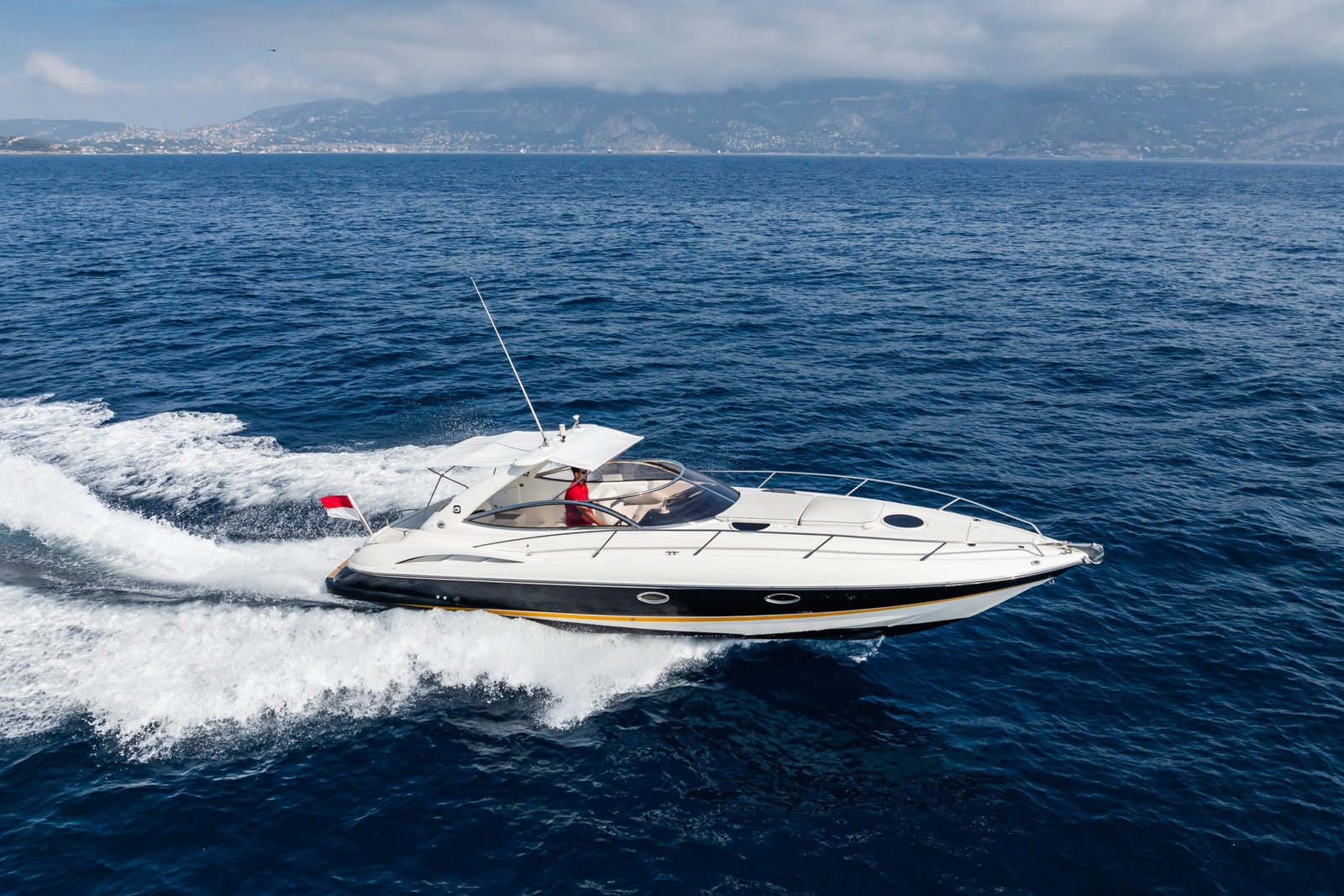 Superhawk 34